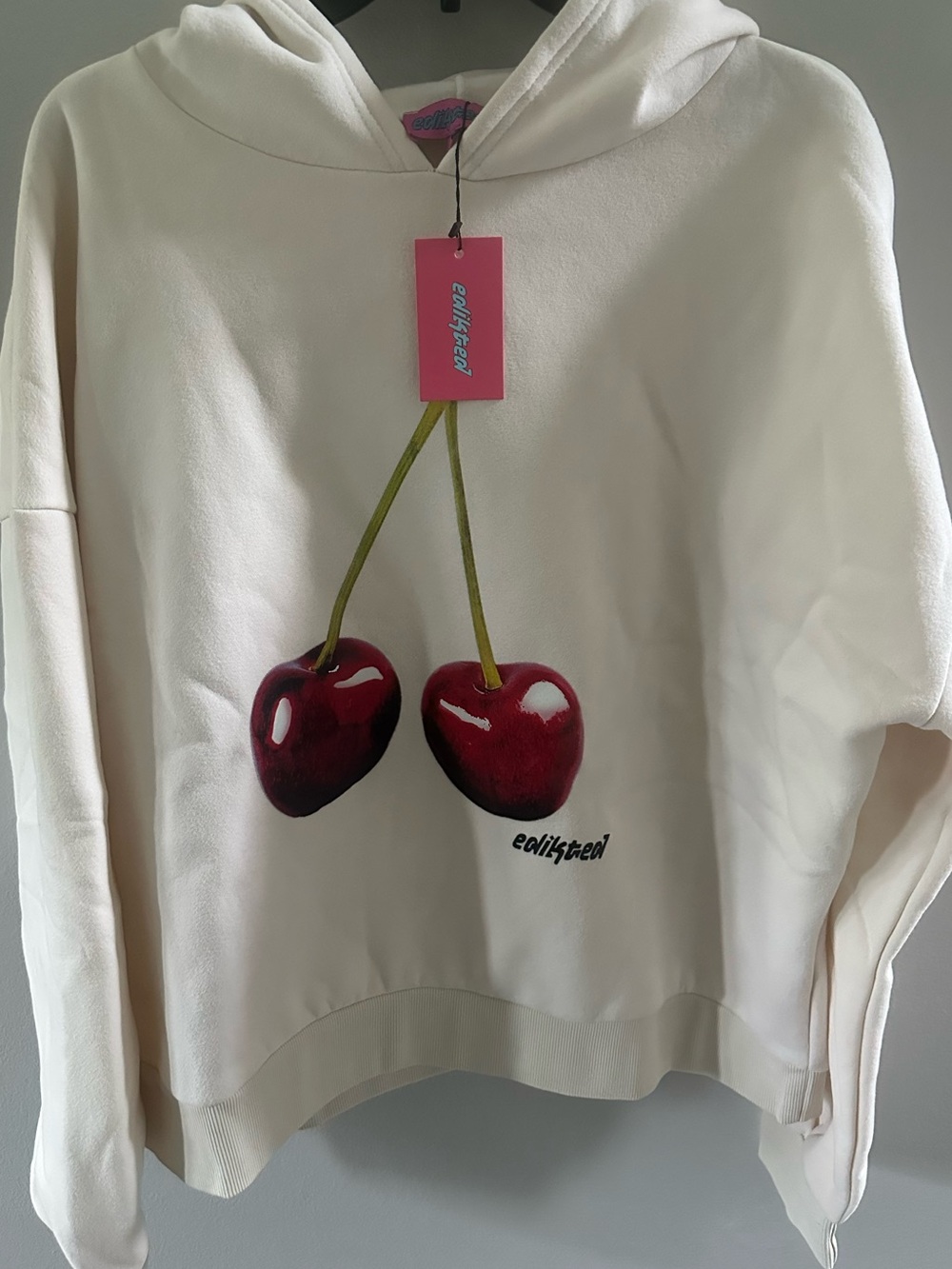 Edikted Cherry Graphic Oversized Hoodie Sweatshirt Cream NWT Medium